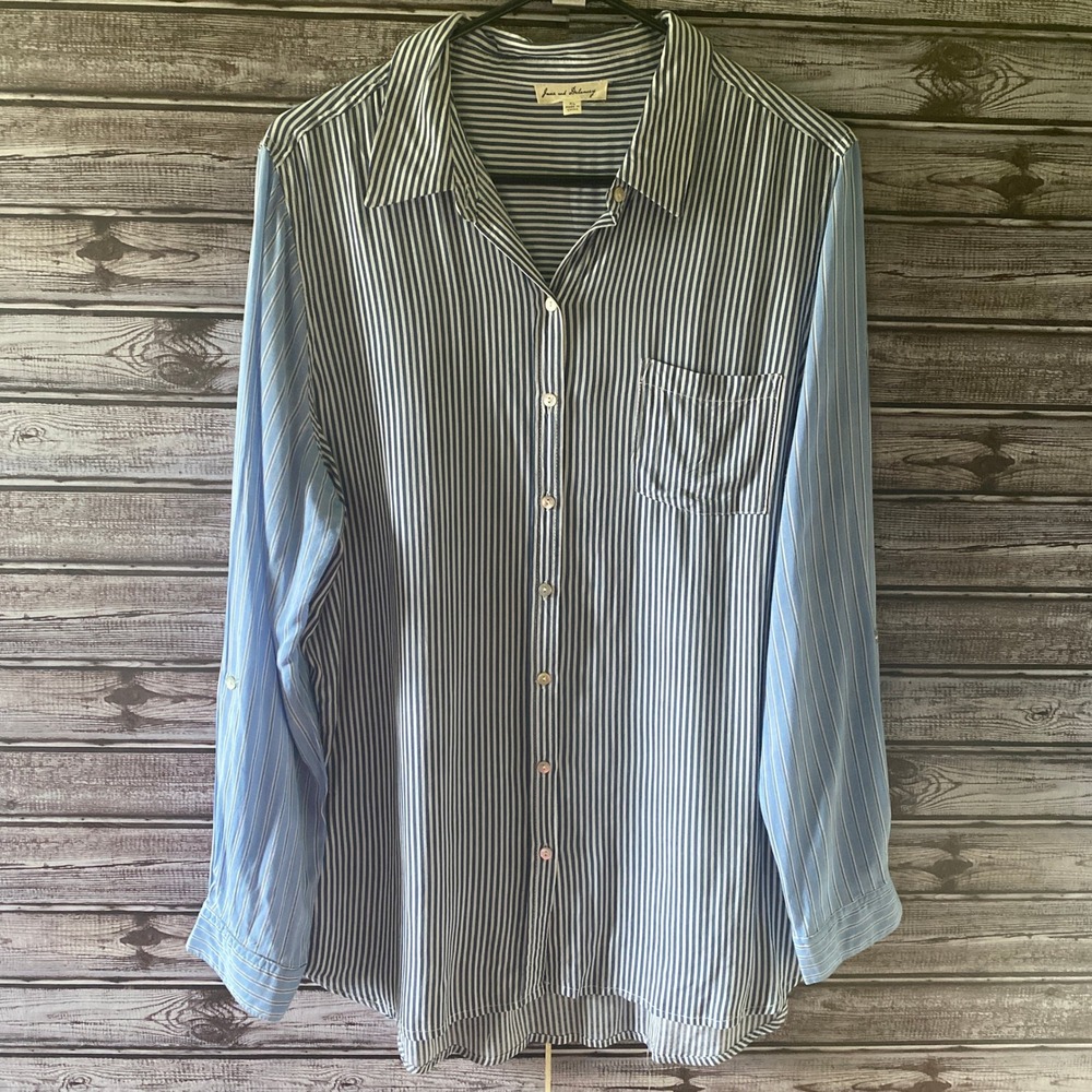 Jane and Delancey Women's Long-Sleeved Button-Down Top Size XL Striped Contrast